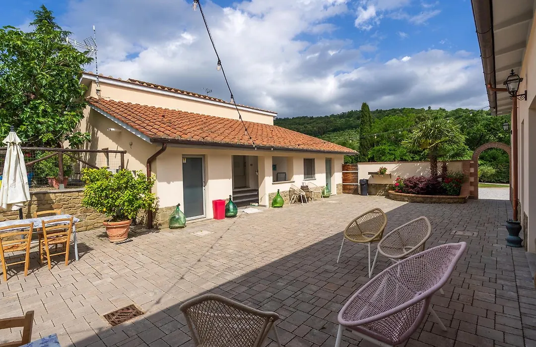 Agriturismo Fattoria Podere Peciano-1